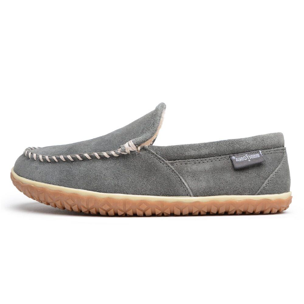 MINNETONKA MEN'S TILDEN MOCCASIN SUEDE SLIPPER, GREY, 13 M US